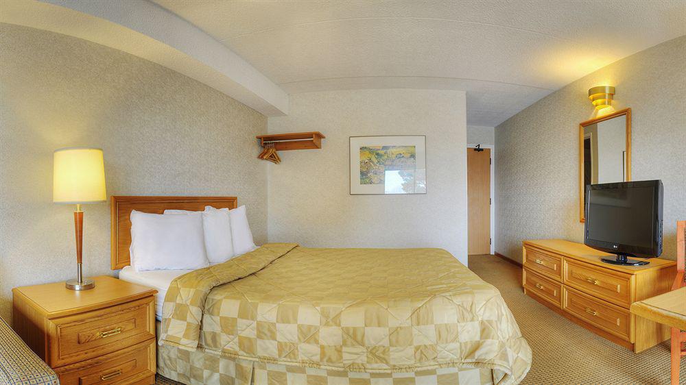 Comfort Inn Sherbrooke Exteriör bild
